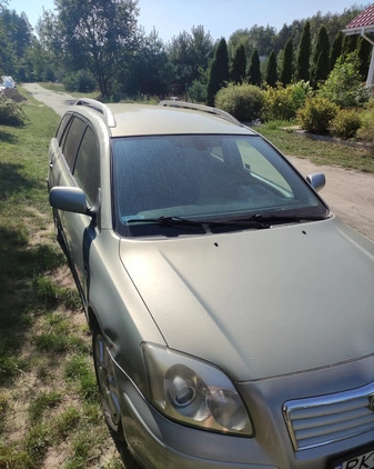 Toyota Avensis cena 5000 przebieg: 406000, rok produkcji 2003 z Nowe Miasteczko małe 29